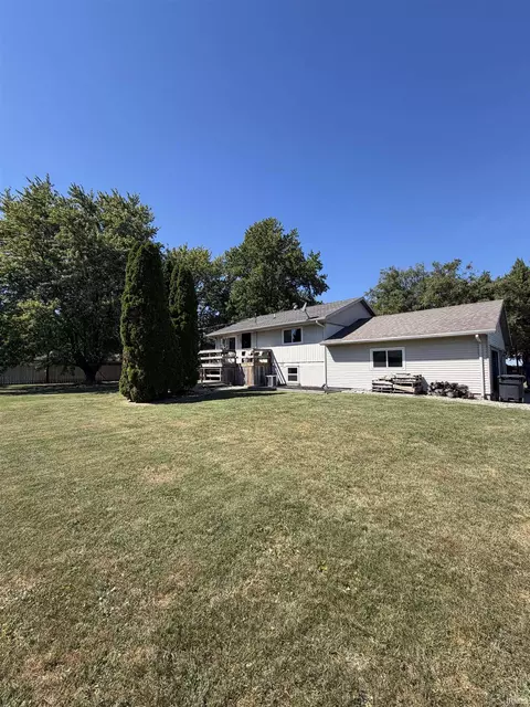 Exterior - 206 E Anstett Dr, Fowler, IN 47944 photo 6 of 6