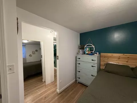 Bedroom - 206 E Anstett Dr, Fowler, IN 47944 photo 2 of 3