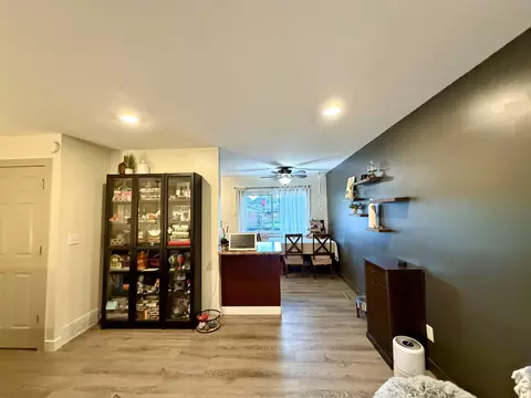 Dining - 206 E Anstett Dr, Fowler, IN 47944 photo 1 of 1