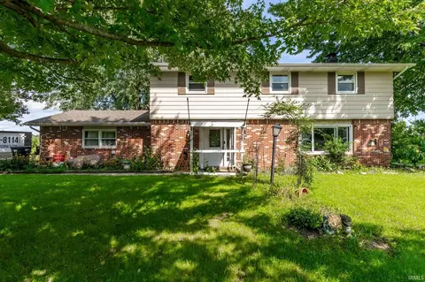 910 Georgian Dr, New Haven, IN 46774