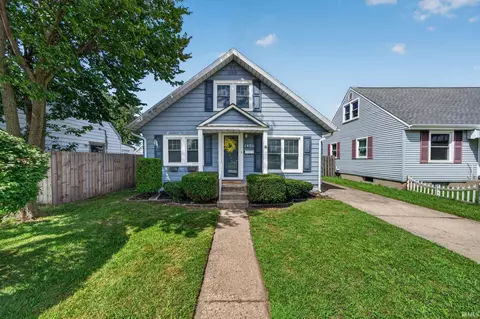 1406 Milburn Blvd, Mishawaka, IN 46544