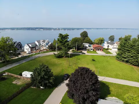 tbd Wawasee Cir S, Cromwell, IN 46732