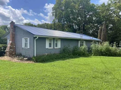 Exterior - 4514 E Old State Road 24 St, Lagro, IN 46941 photo 1 of 6