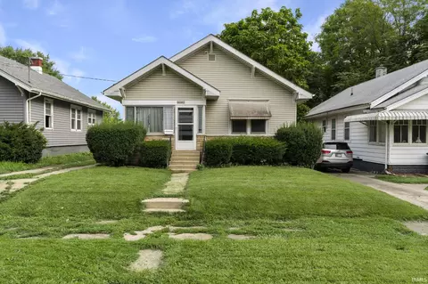 1310 E Washington St, Frankfort, IN 46041