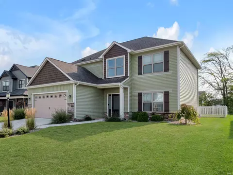 17388 Sonic Ct, Huntertown, IN 46748
