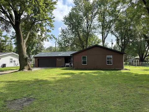 5405 Fernwood Ave, Fort Wayne, IN 46809