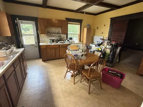 Kitchen - 996 E 900 N, Burrows, IN 46916 photo 2 of 2