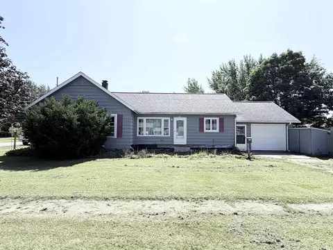 824 Ohio St, La Porte, IN 46350