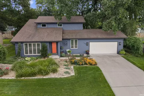 1238 Echo Dr, South Bend, IN 46614