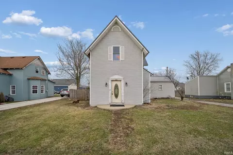 653 N Gentry St, Frankfort, IN 46041