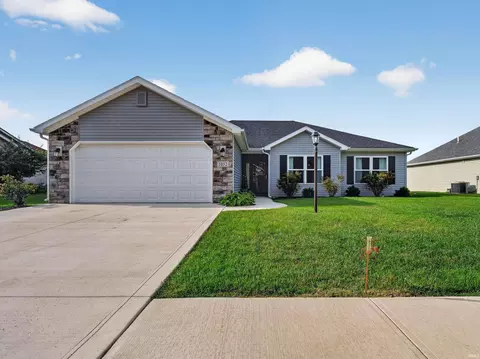1032 Downridge Dr, Decatur, IN 46733