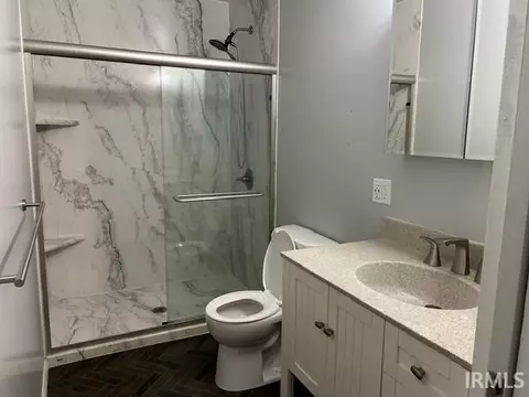 Bath - 1423 E Dunstan Dr, Bloomington, IN 47401 photo 1 of 3