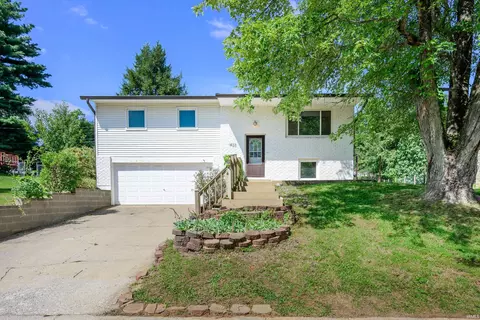 Exterior - 1423 E Dunstan Dr, Bloomington, IN 47401 photo 2 of 8