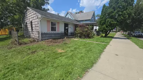 3532 Hanna St, Fort Wayne, IN 46806