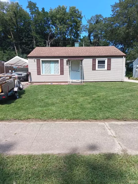 1027 E Chippewa Ave, South Bend, IN 46614