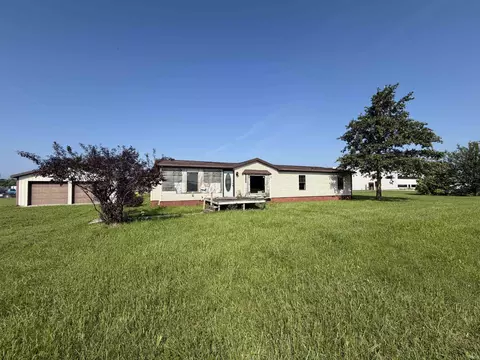 154 N 500 E Rd, Markle, IN 46770 photo 2