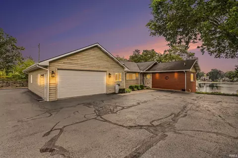 11680 Jefferson Rd, Osceola, IN 46561