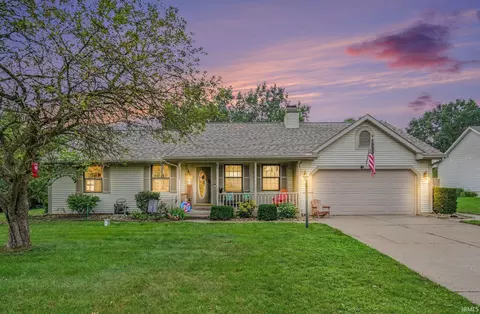 52979 Red Fox Trl, South Bend, IN 46628