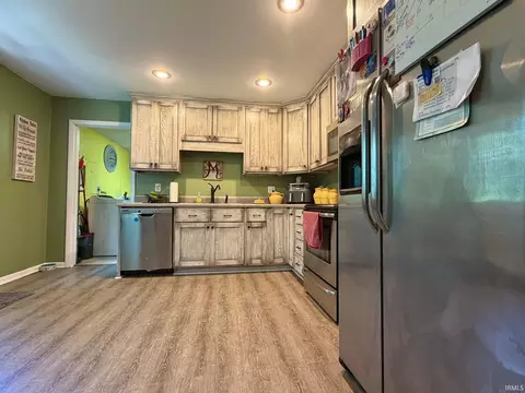 Kitchen - 229 White Ln, Bedford, IN 47421 photo 3 of 4