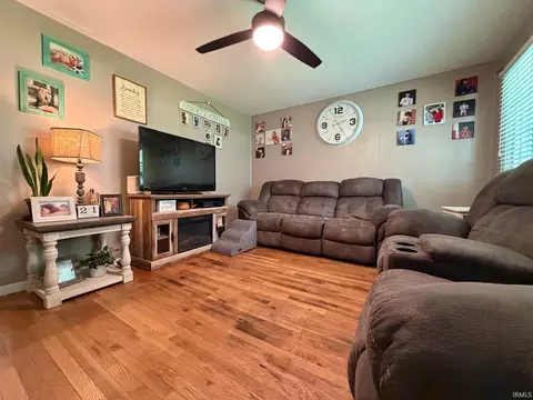 Living - 229 White Ln, Bedford, IN 47421 photo 1 of 2