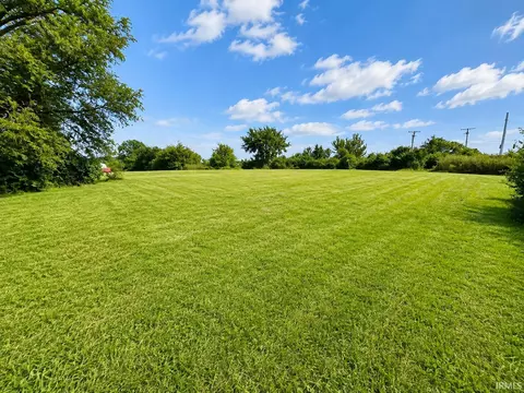 1550 E Tillman Rd, Fort Wayne, IN 46816