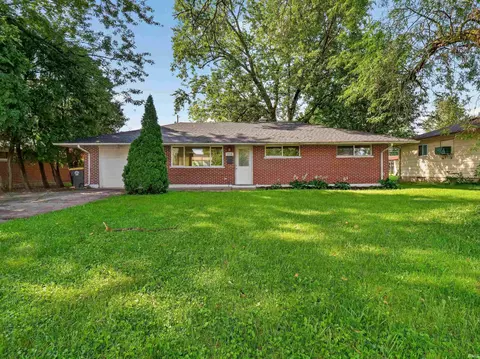 1114 Vance Ave, Fort Wayne, IN 46805