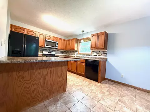 Kitchen - 8767 S Ketcham Rd, Bloomington, IN 47403 photo 1 of 8