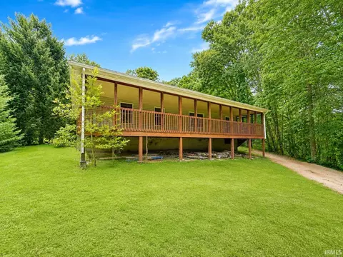 Exterior - 8767 S Ketcham Rd, Bloomington, IN 47403 photo 2 of 17