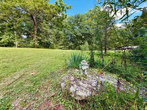 Exterior - 8767 S Ketcham Rd, Bloomington, IN 47403 photo 15 of 17
