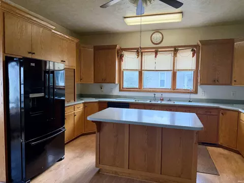 Kitchen - 525 E Franklin St, Delphi, IN 46923 photo 2 of 3