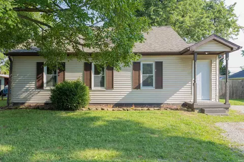 1112 Saint George Rd, Evansville, IN 47711