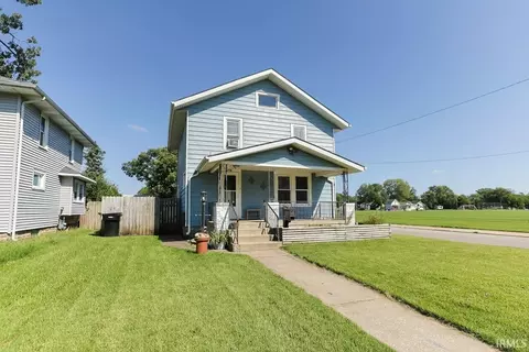 946 S 27th St, South Bend, IN 46615
