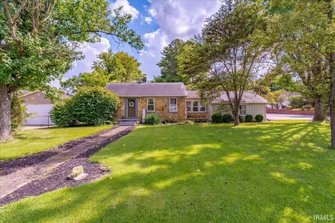 7401 Adams Ave, Evansville, IN 47715