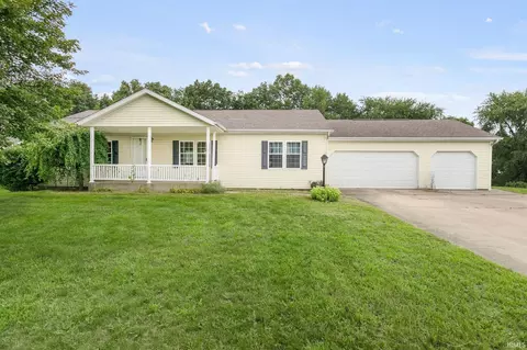 29833 New Castle Dr, Elkhart, IN 46514