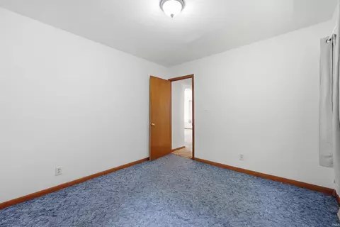 Bedroom - 6722 E Wabash Rd, Peru, IN 46970 photo 3 of 8