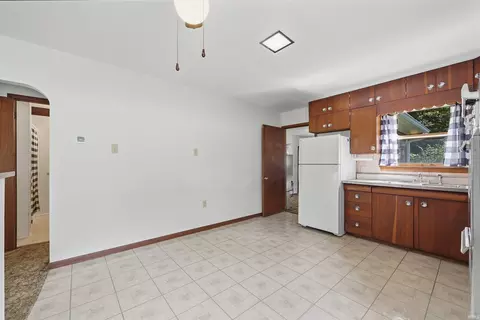 Kitchen - 6722 E Wabash Rd, Peru, IN 46970 photo 1 of 4