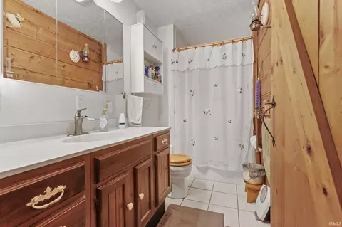 Bath - 1222 Wpa Rd, Mitchell, IN 47446 photo 1 of 4