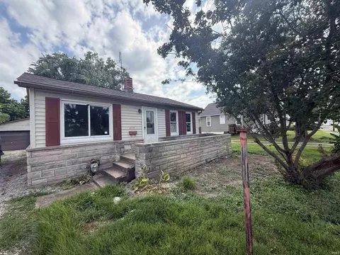 3410 Hartmetz Ave, Evansville, IN 47712