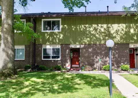 2500 Topsfield Rd UNIT 704, South Bend, IN 46614