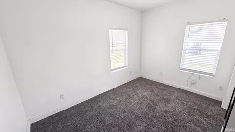 7661 E Scott St, Dugger, IN 47848 photo 5