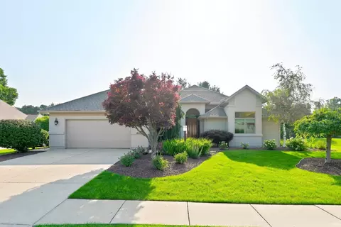 4010 Augusta Ln, Elkhart, IN 46517