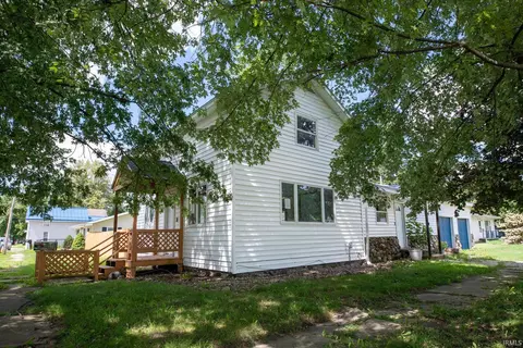 Exterior - 107 E Sunset Dr, Bourbon, IN 46504 photo 2 of 6