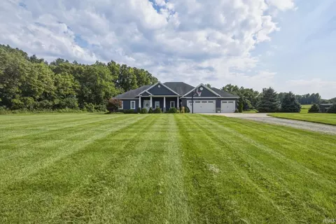 14212 County Road 8, Middlebury, IN 46540