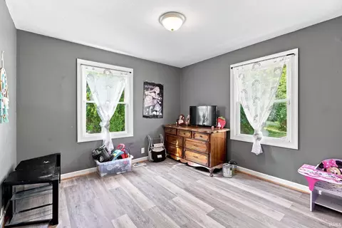 Bedroom - 601 S 9th St, Mitchell, IN 47446 photo 1 of 4