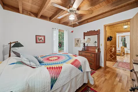Bedroom - 11420 E Merkel Rd, Celestine, IN 47521 photo 3 of 7