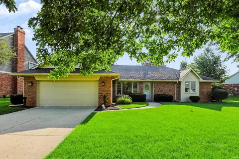 1891 S Fox Ridge Ave, Greenwood, IN 46143