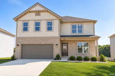 2704 Hauschild Dr, Evansville, IN 47712