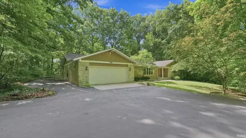 16025 Canyon Glen Pkwy, Fort Wayne, IN 46845