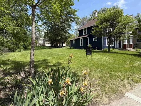 318 W Creighton Ave, Fort Wayne, IN 46807