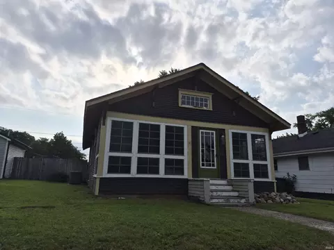 744 S 36th St, South Bend, IN 46615